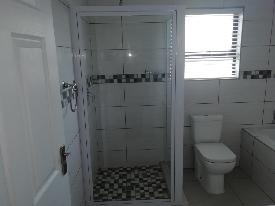 4 Bedroom Property for Sale in Seemeeu Park Western Cape